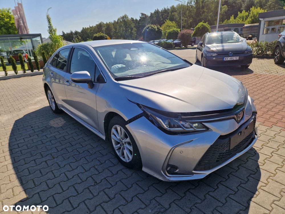 Toyota Corolla 1.5 Active - 3