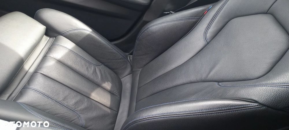 BMW Seria 5 520d M Sport - 7