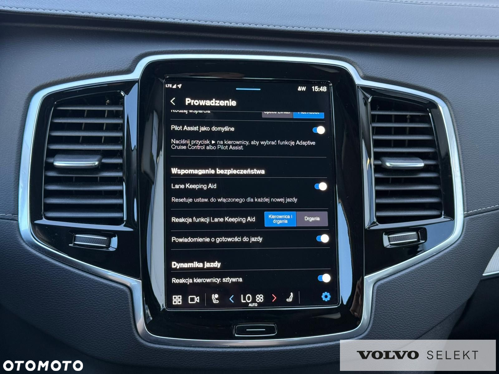 Volvo XC 90 - 23