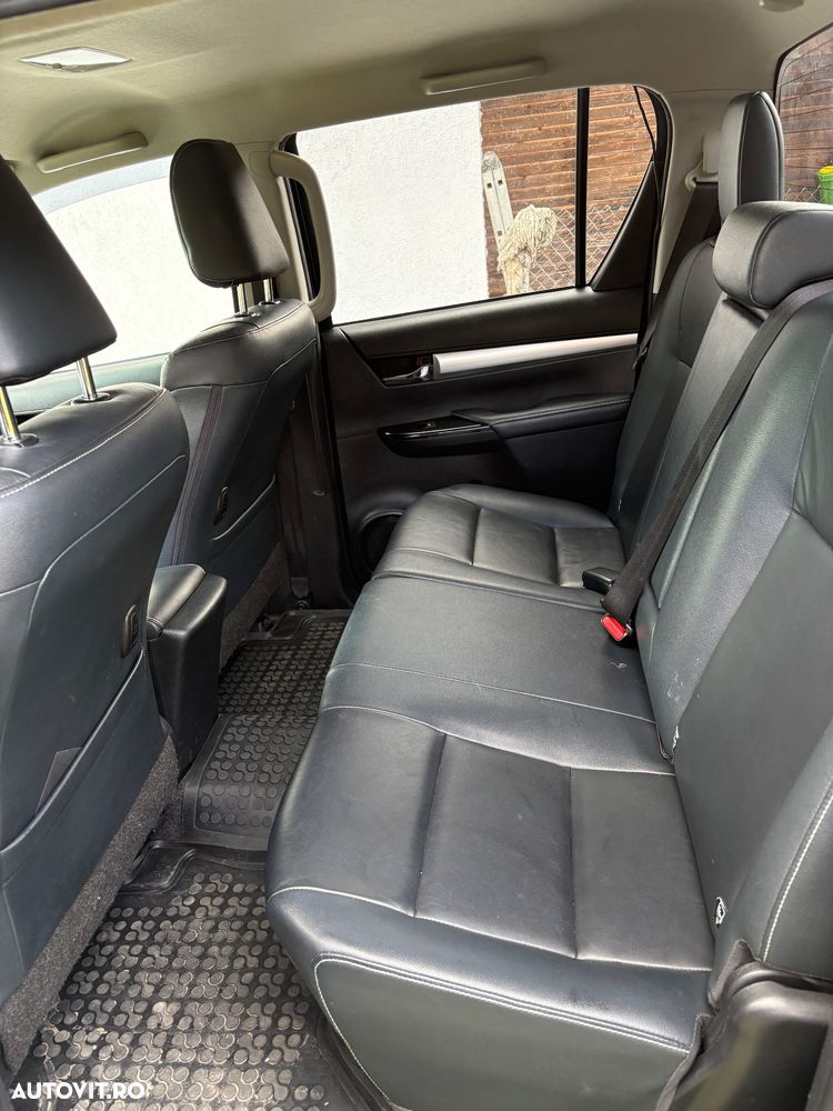 Toyota Hilux 4x4 Double Cab Comfort - 13