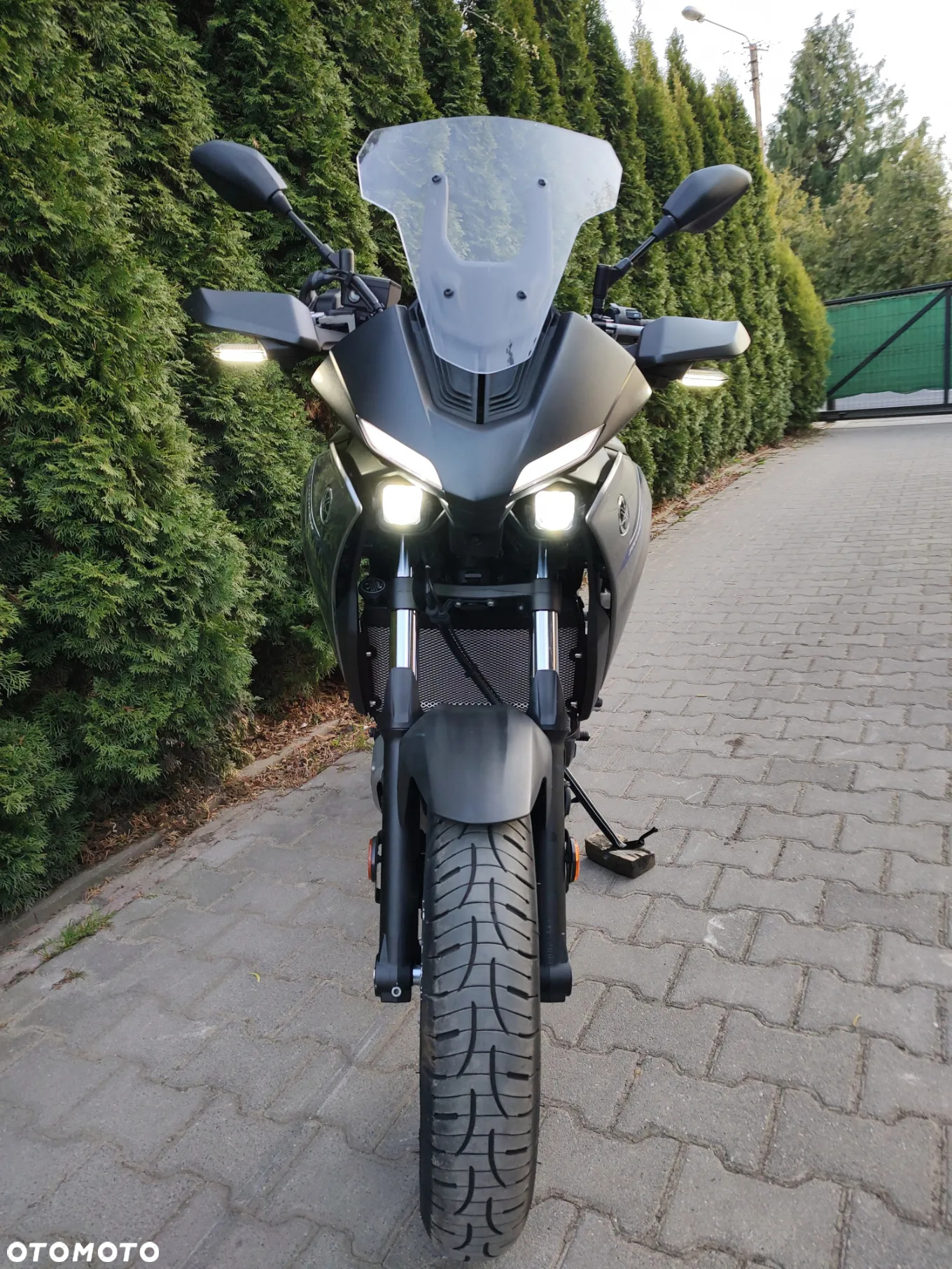 Yamaha MT - 12