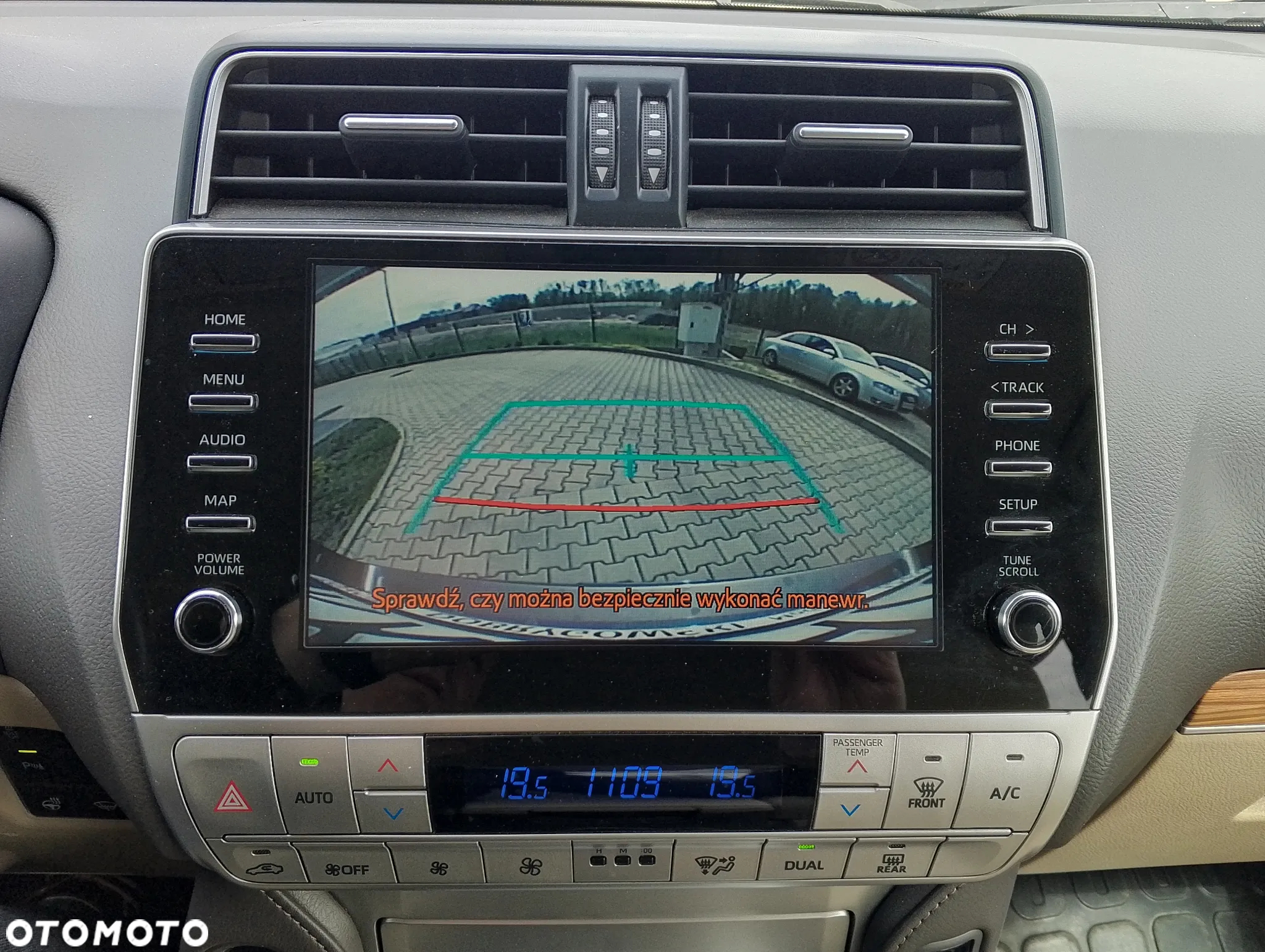 Toyota Land Cruiser LC 2.8 D-4D Prestige - 25