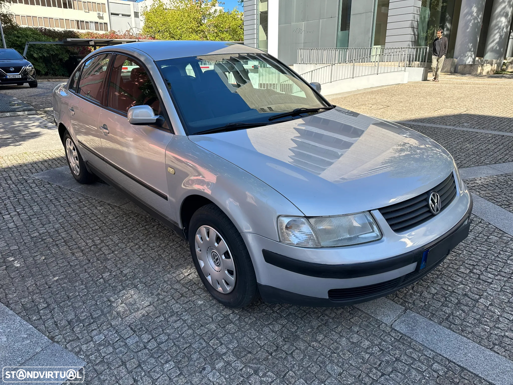 VW Passat 1.9 TDi Confortline Top - 11