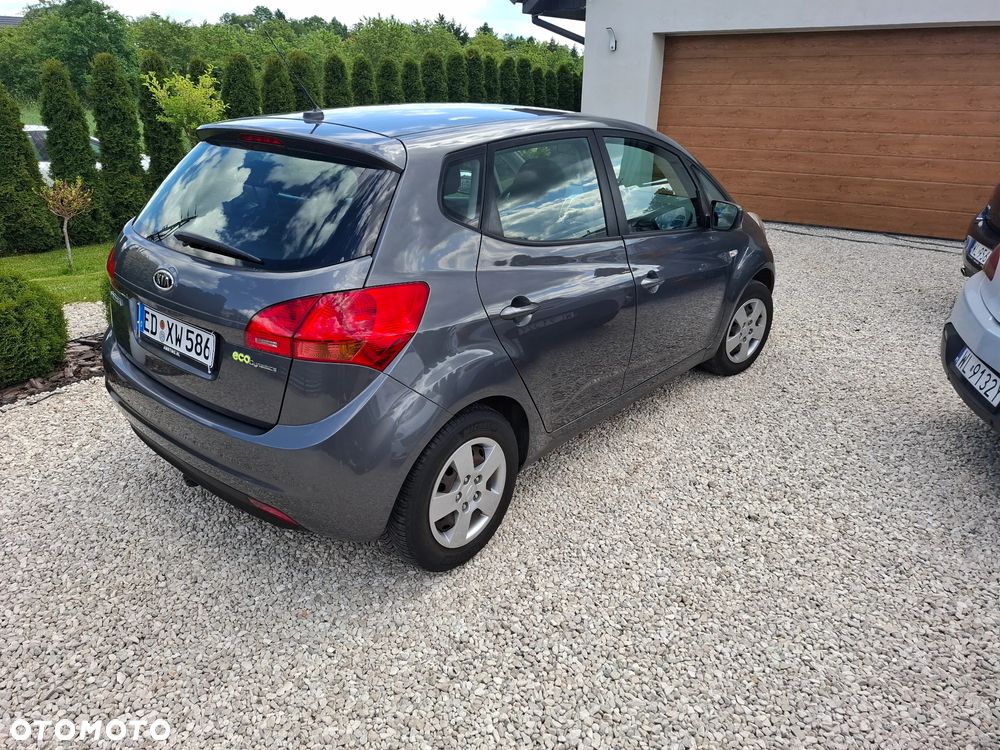 Kia Venga 1.4 CVVT Attract - 11