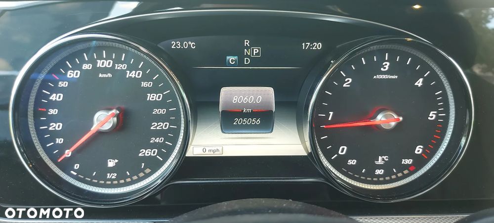 Mercedes-Benz Klasa E 220 d 9G-TRONIC - 11