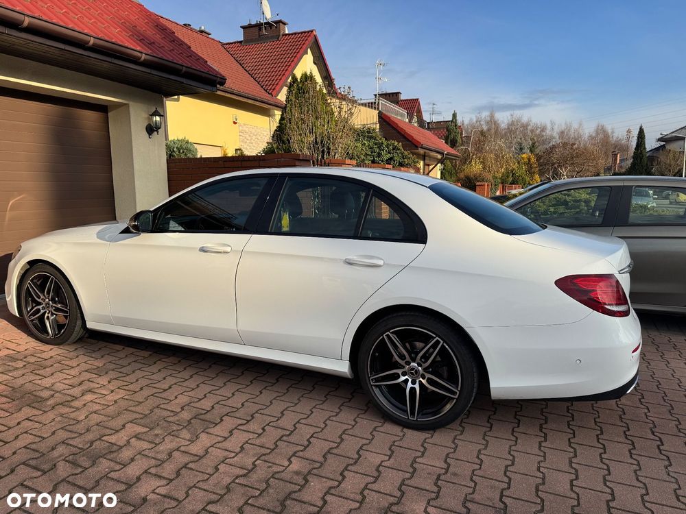 Mercedes-Benz Klasa E - 3