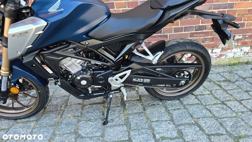 Honda CB - 7