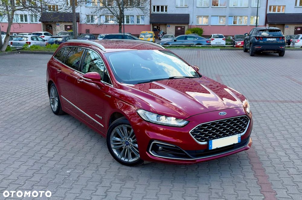 Ford Mondeo SW 2.0 Hybrid Vignale - 4
