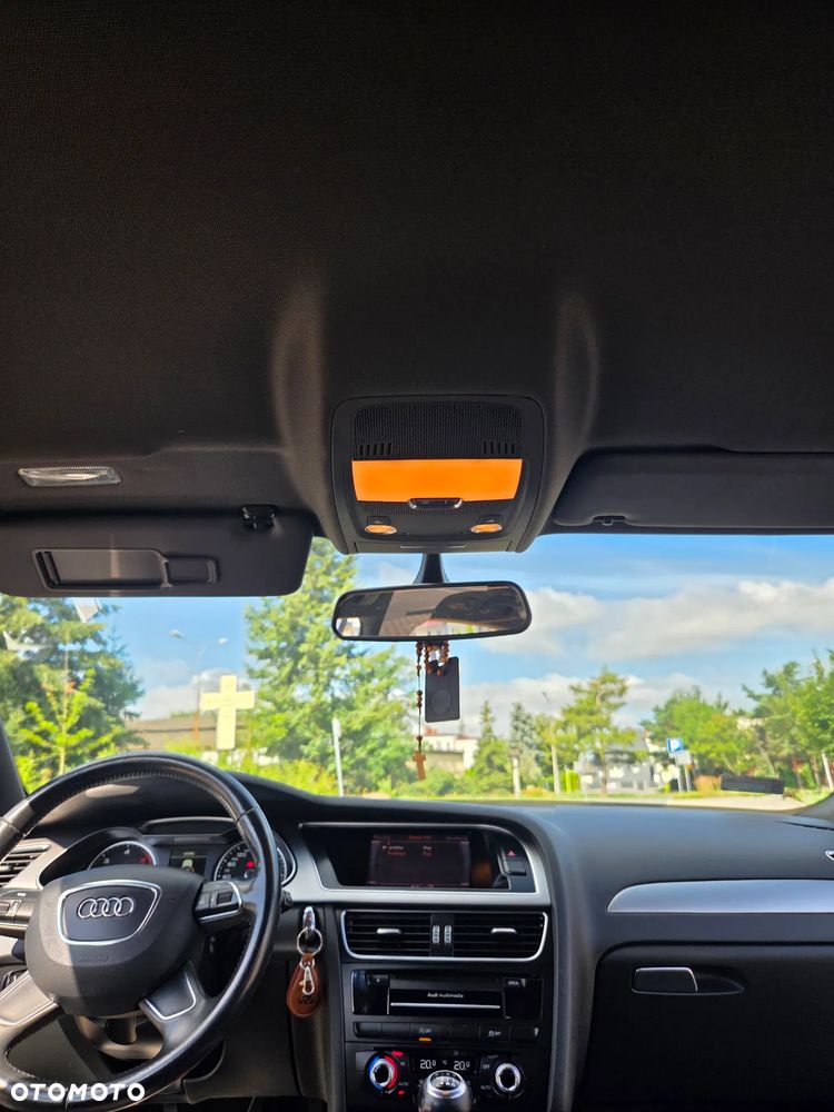 Audi A4 Avant - 11