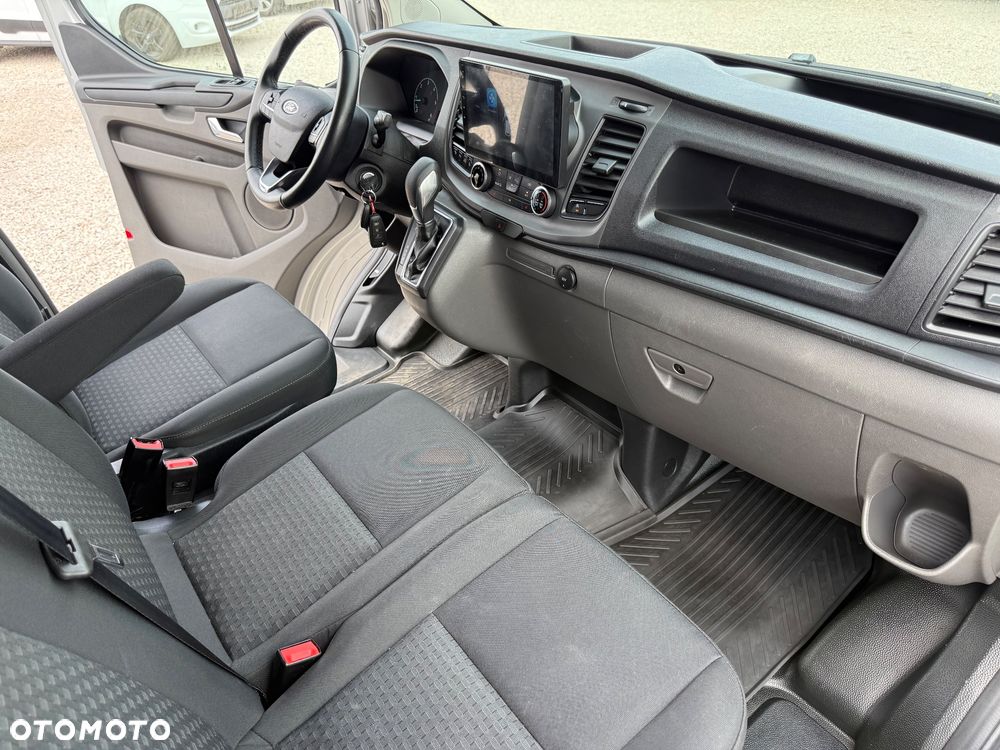Ford Transit Custom - 32
