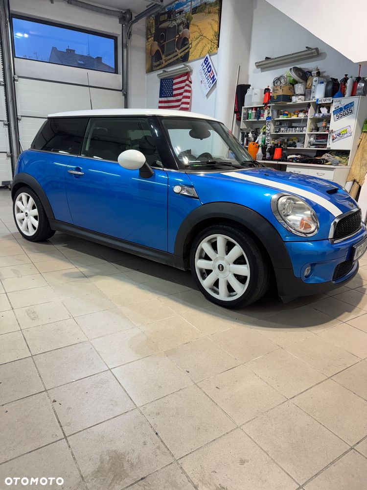 MINI Cooper S - 1