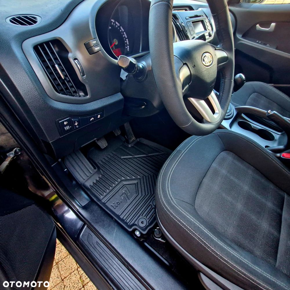 Kia Sportage 1.7 CRDI 2WD Attract - 17