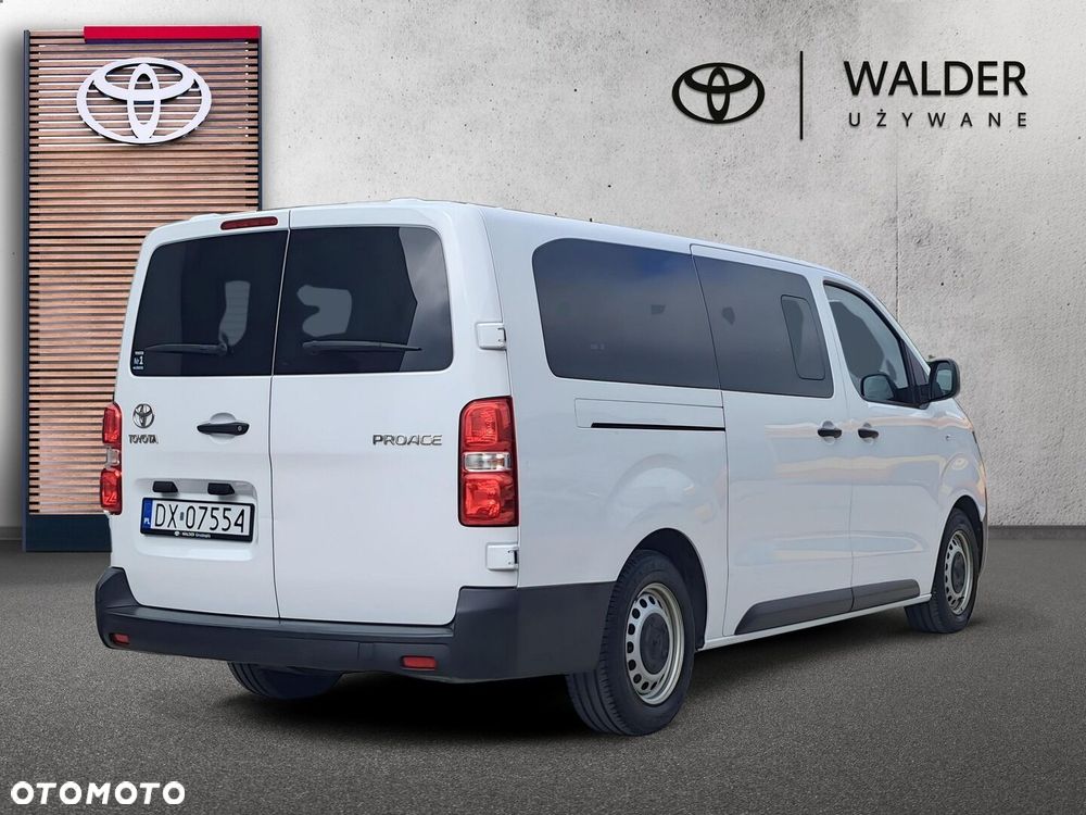 Toyota PROACE VERSO - 5