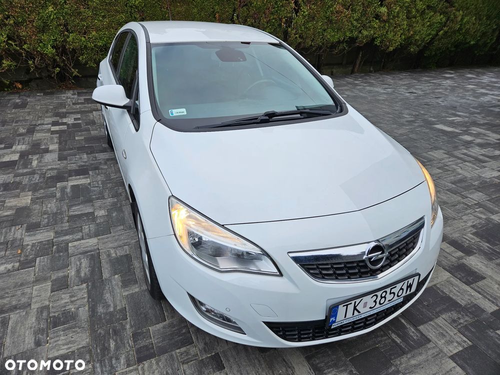 Opel Astra 1.4 T Sport - 2