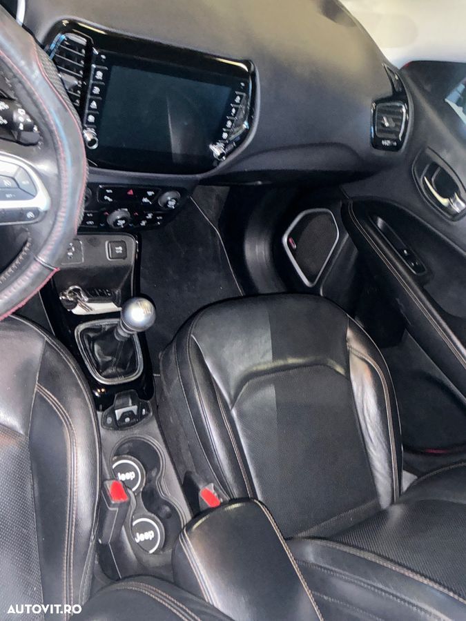 Jeep Compass - 13