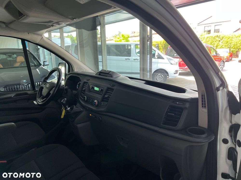 Ford Transit Custom - 33