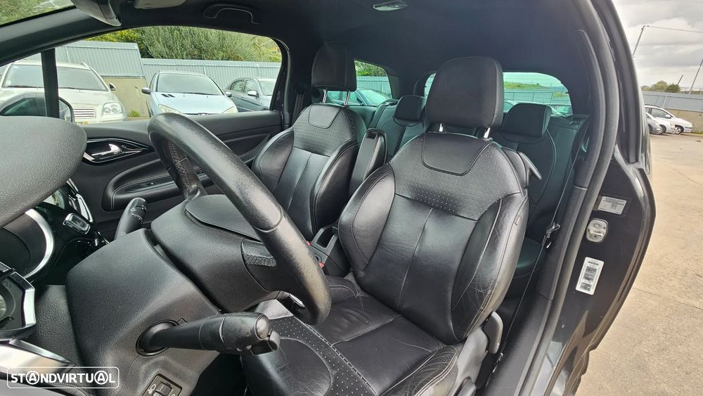 Citroën DS3 1.6 HDi Airdream So Chic - 11