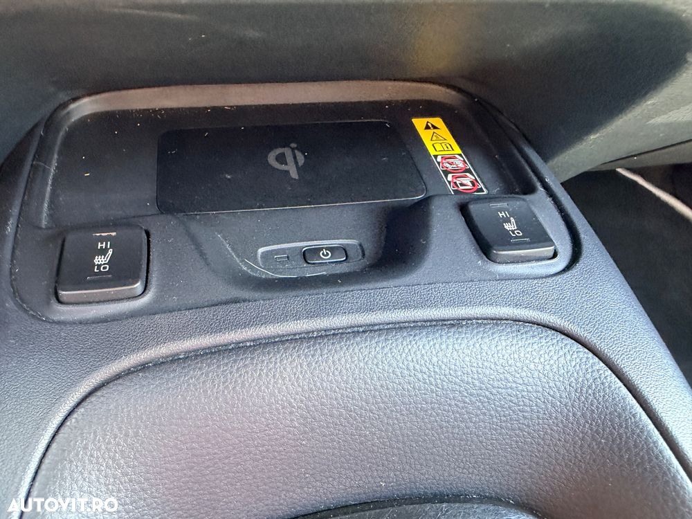 Toyota Corolla 1.8 Business Edition - 12