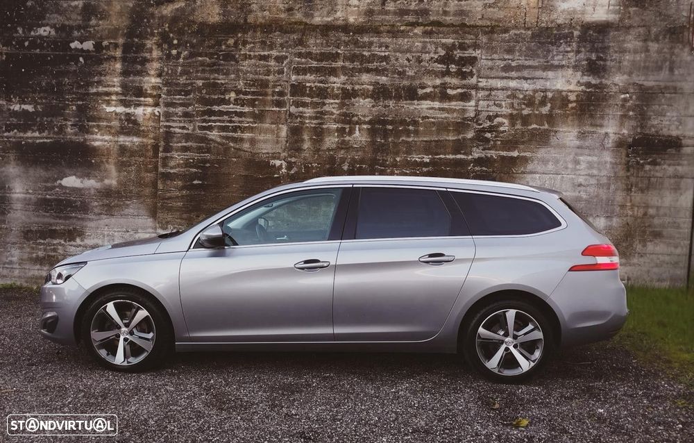 Peugeot 308 SW 1.2 PureTech Allure J17 - 2