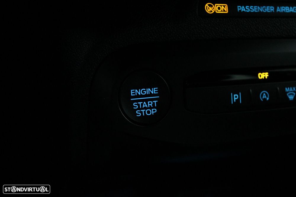 Ford Focus 1.0 EcoBoost MHEV ST-Line - 21