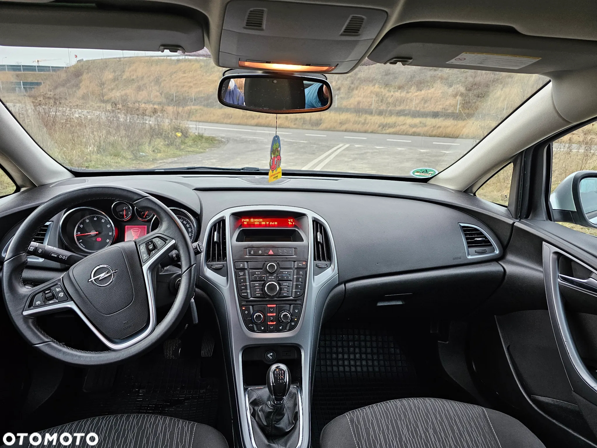 Opel Astra 1.4 Turbo Sports Tourer Design Edition - 14