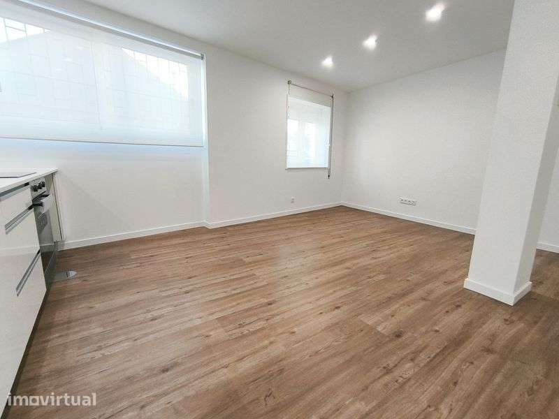 Apartamento T2 a 2min. do metro de Brito Capelo - Grande imagem: 5/12