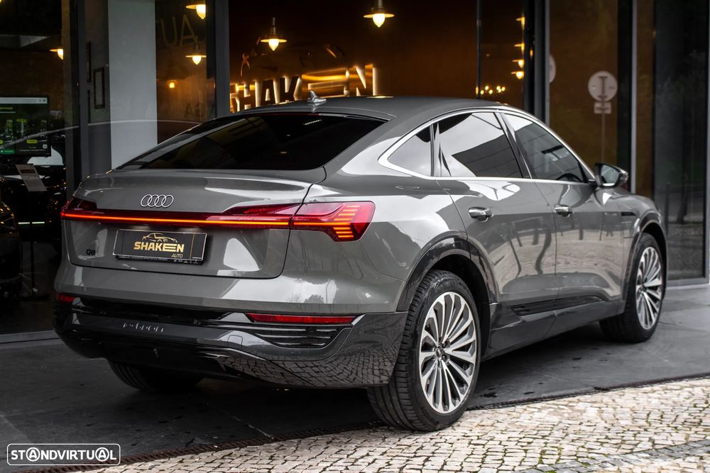 Audi Q8 e-Tron Sportback 55 quattro advanced - 4