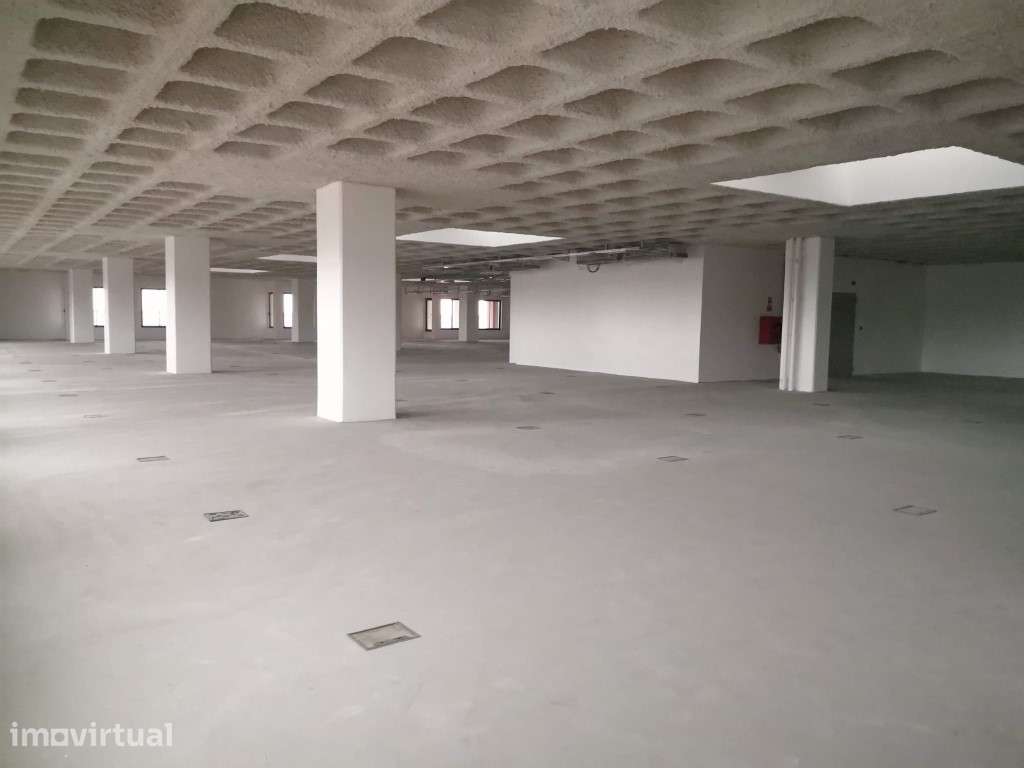Escritório com 2533m2 - Edifício Altejo, Lisboa - Grande imagem: 3/29