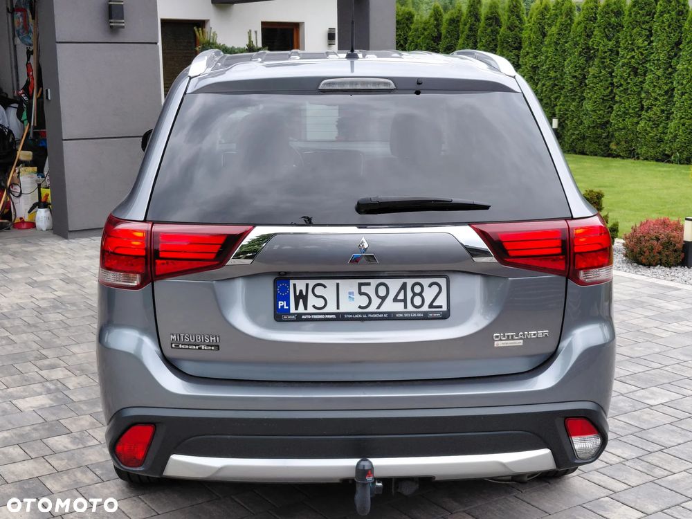 Mitsubishi Outlander 2.0 Instyle SDA 4WD CVT - 34