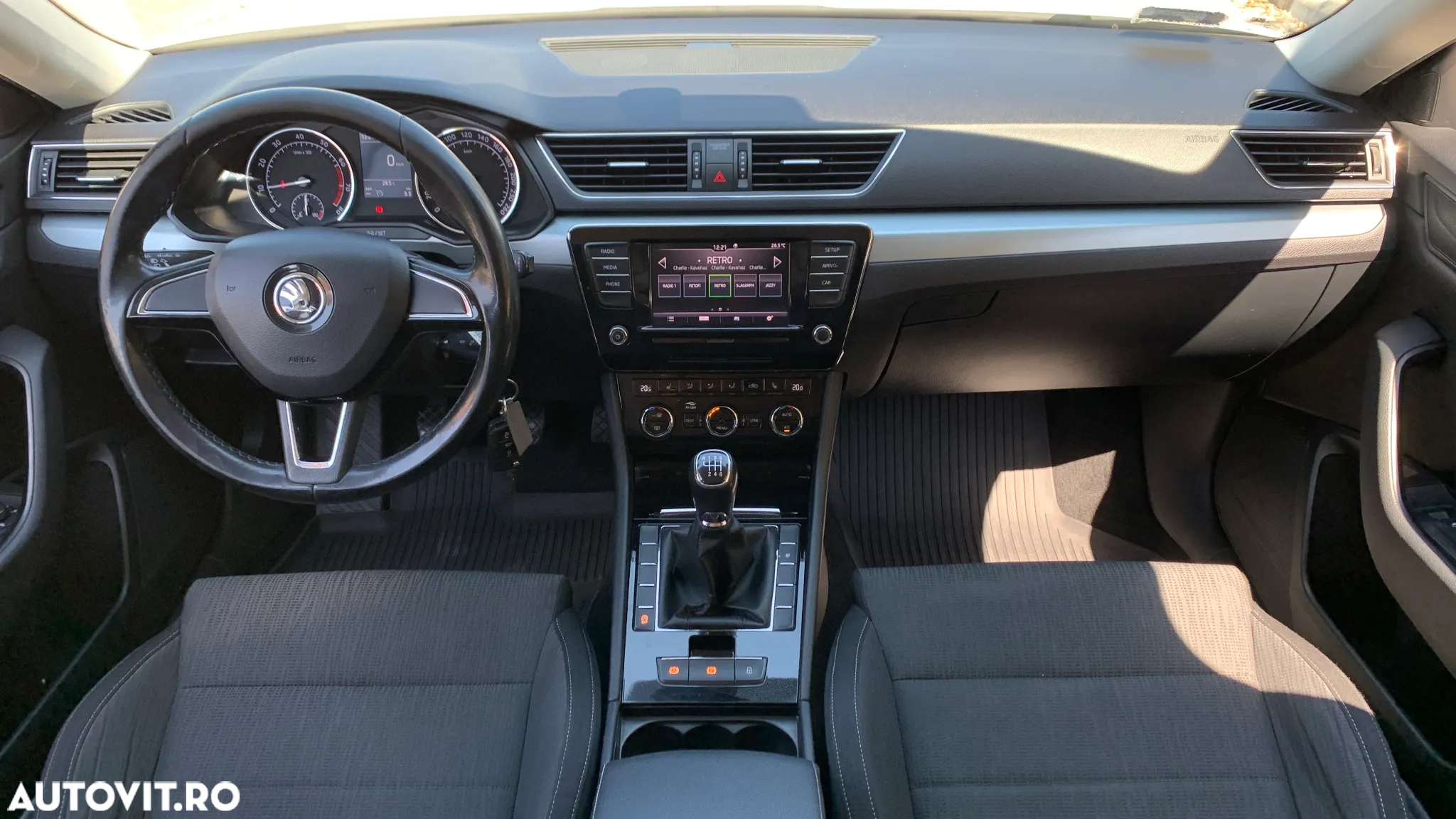 Skoda Superb 1.4 TSI Ambition - 27