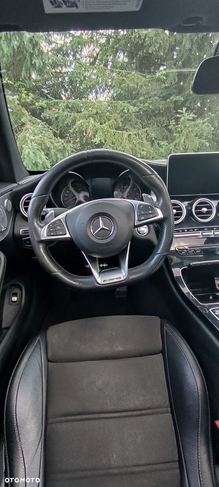 Mercedes-Benz Klasa C AMG 63 - 16