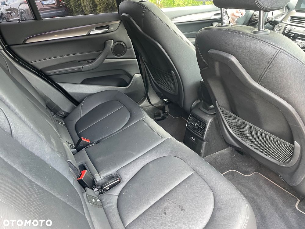 BMW X1 xDrive20i xLine - 8