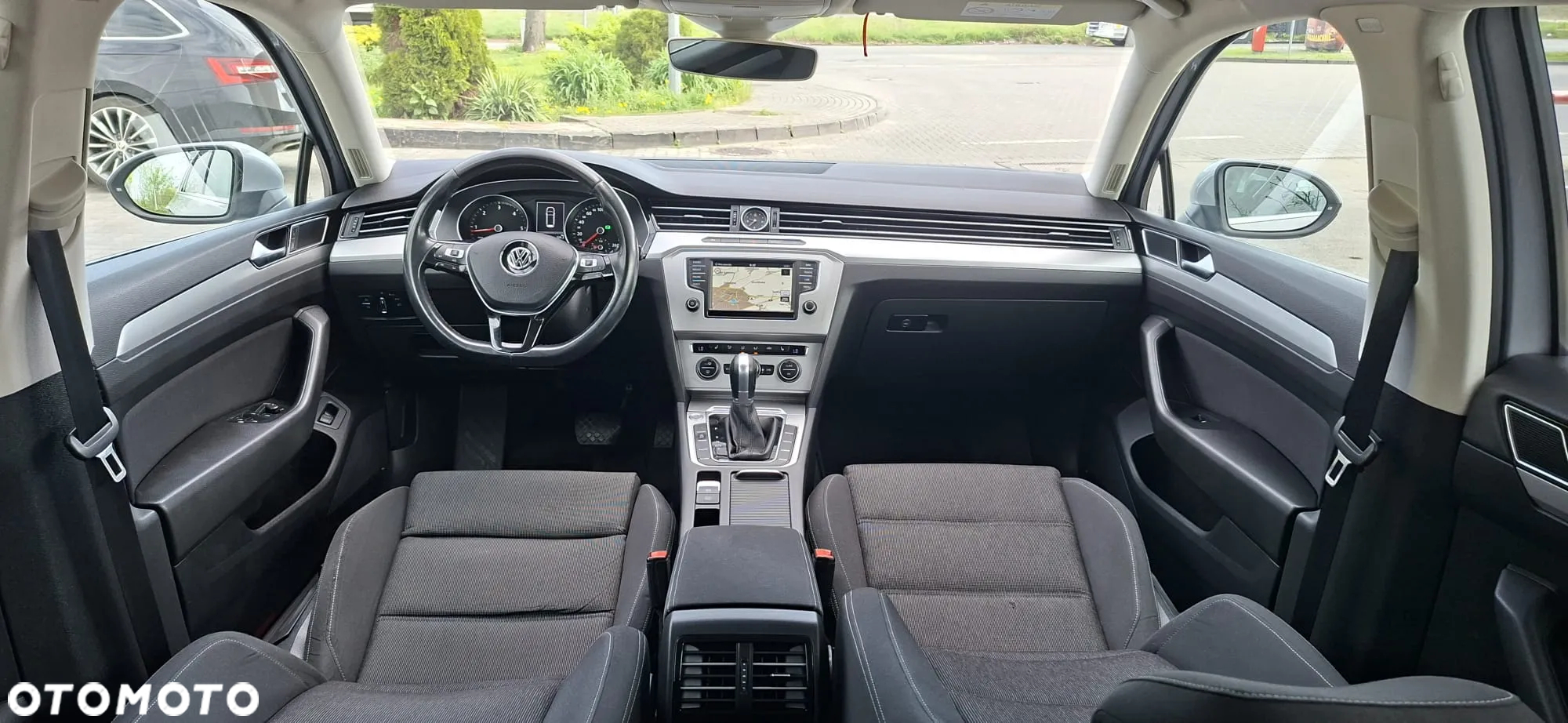 Volkswagen Passat 2.0 TDI BMT Highline DSG - 11