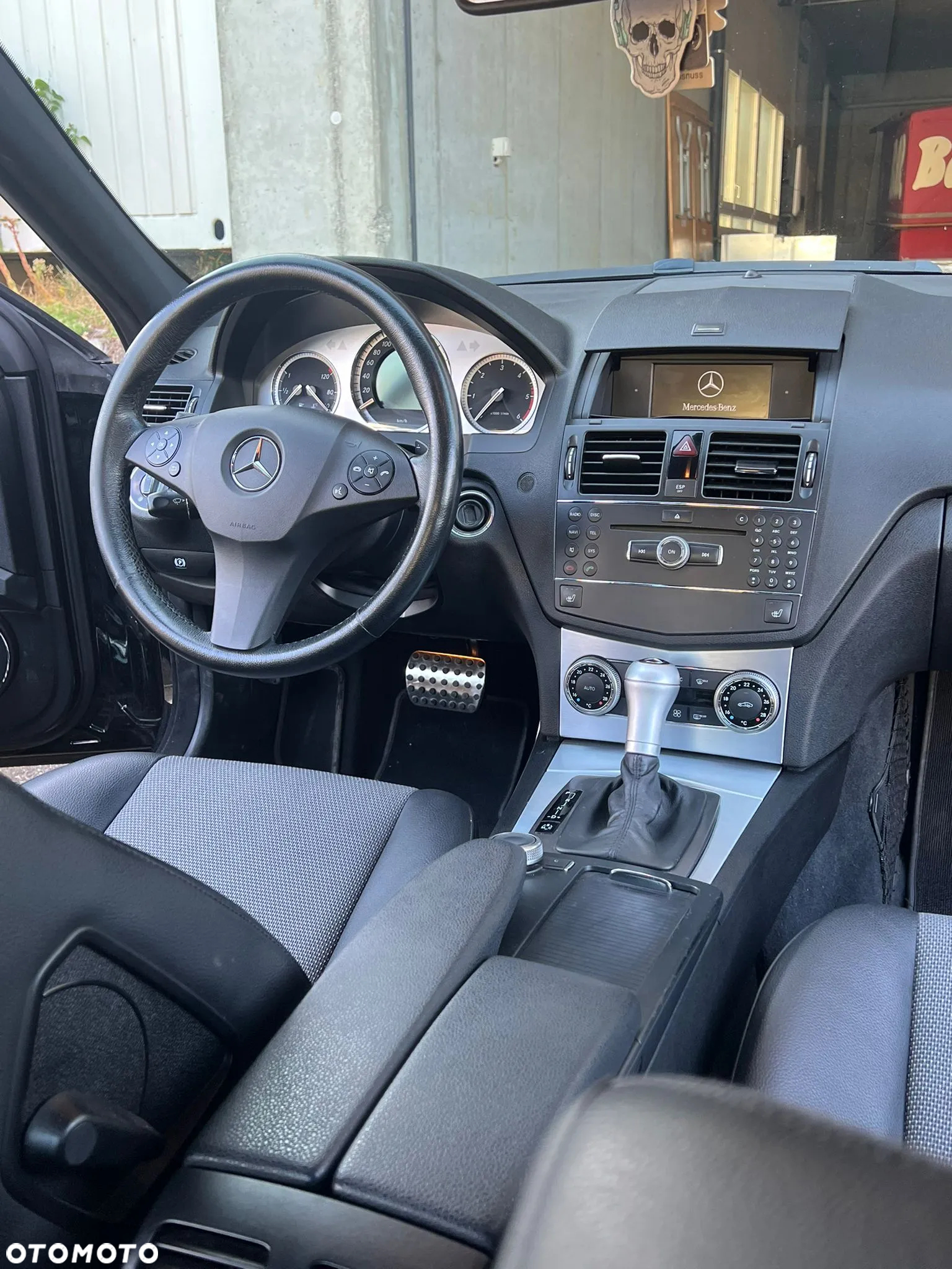 Mercedes-Benz Klasa C 320 T CDI 7G-TRONIC Avantgarde DPF - 17