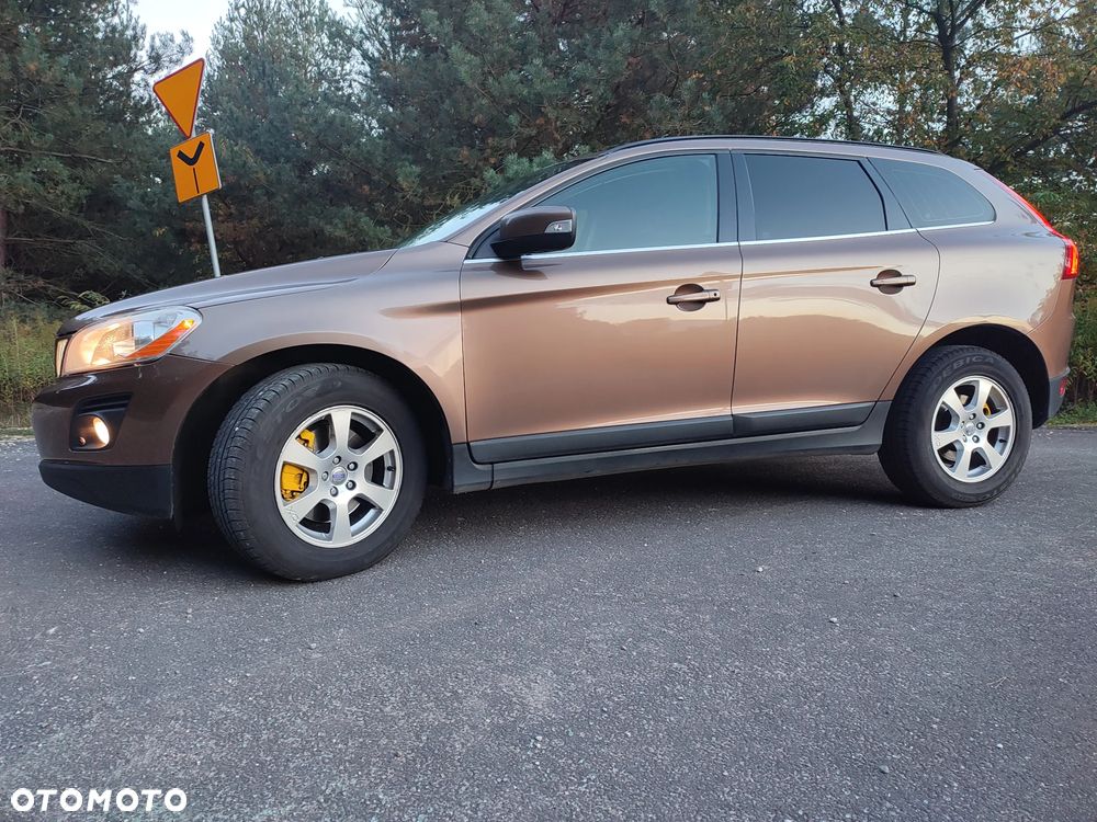 Volvo Xc60 2009 photo 2