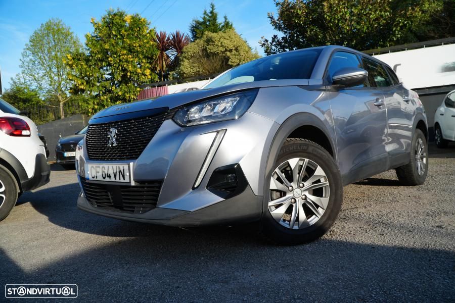 Peugeot 2008 1.2 PureTech Active EAT8 - 4