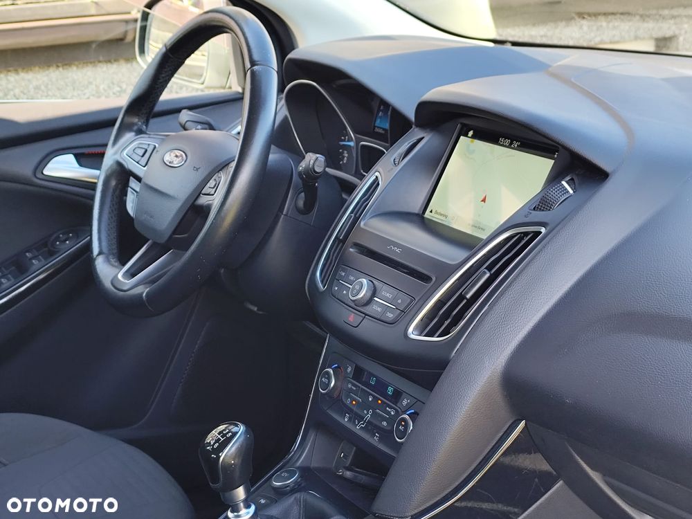 Ford Focus 1.5 EcoBlue STart-Stopp-System TITANIUM - 15