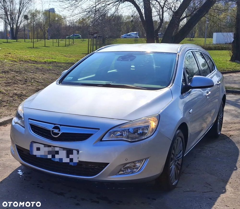 Opel Astra 1.4 T Cosmo - 10