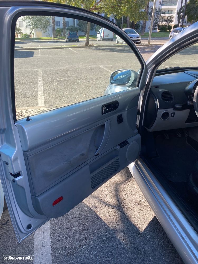 VW New Beetle 1.4 - 4