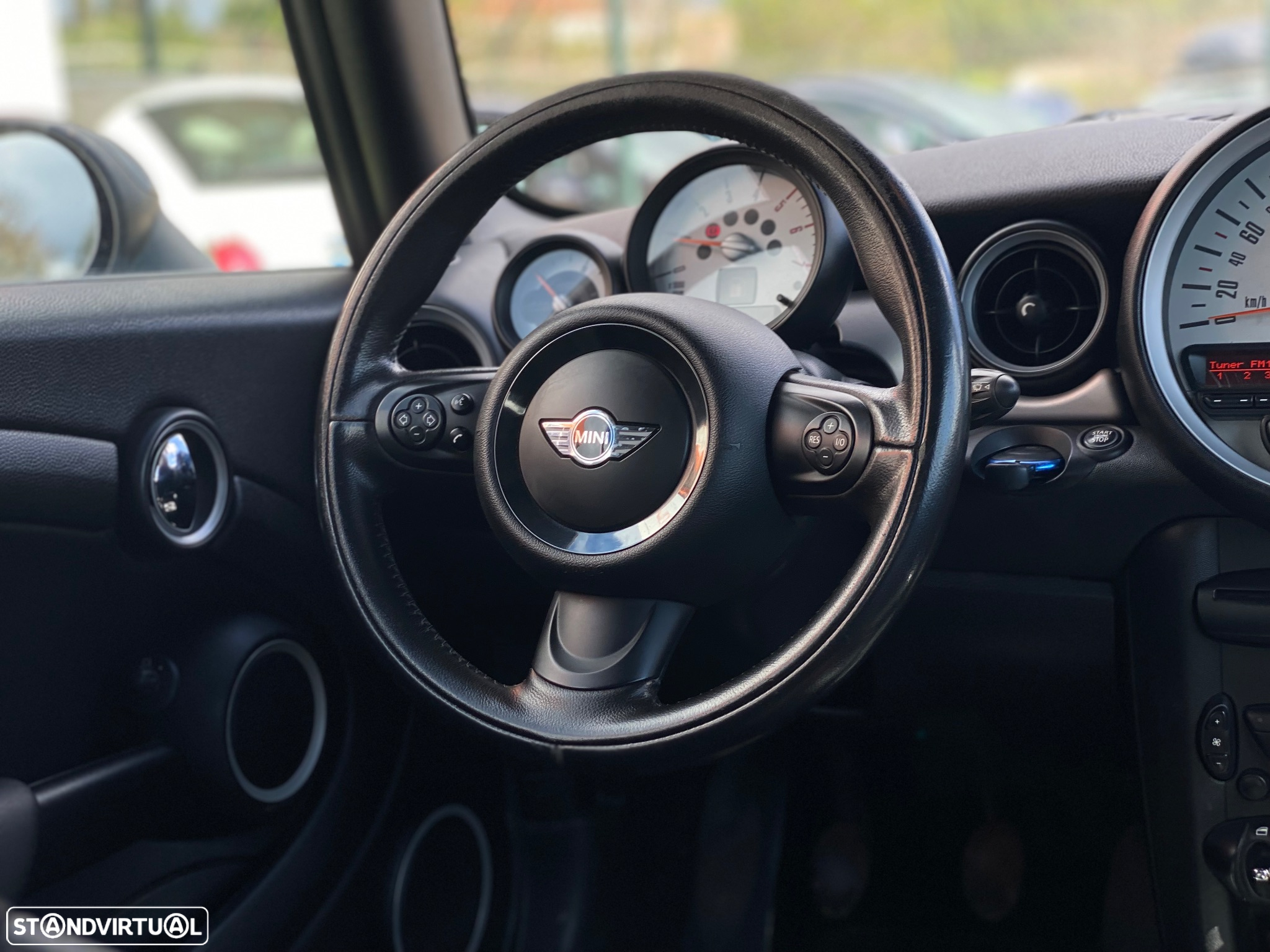 MINI Cabrio Cooper D - 10