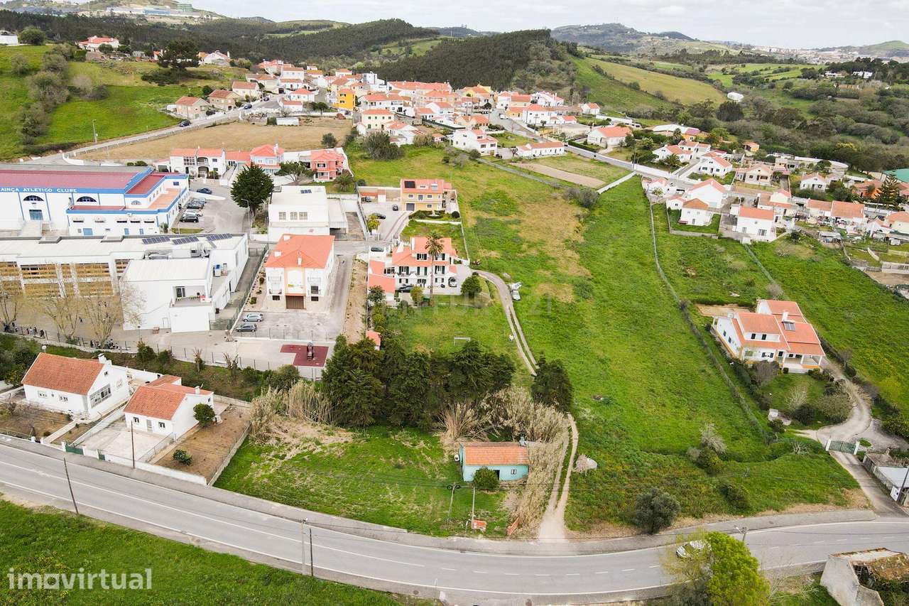 Terreno urbano com 625 m², situado em Alcainça Pequena, Mafra, com pro - Grande imagem: 2/15