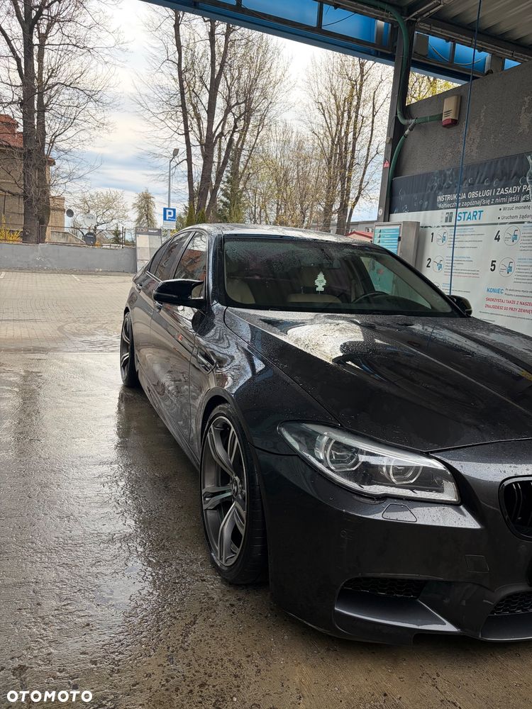 BMW Seria 5 535i - 5