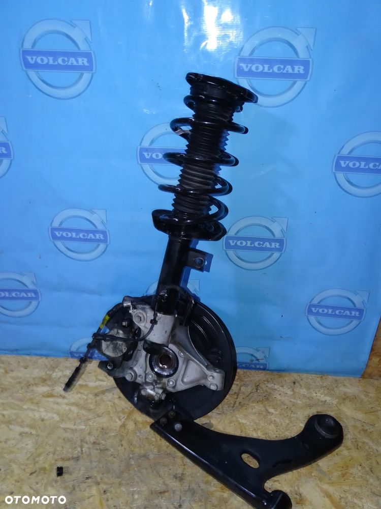 ZAWIESZENIE PRAWE VOLVO C40,XC40 32246336 E400V - 2