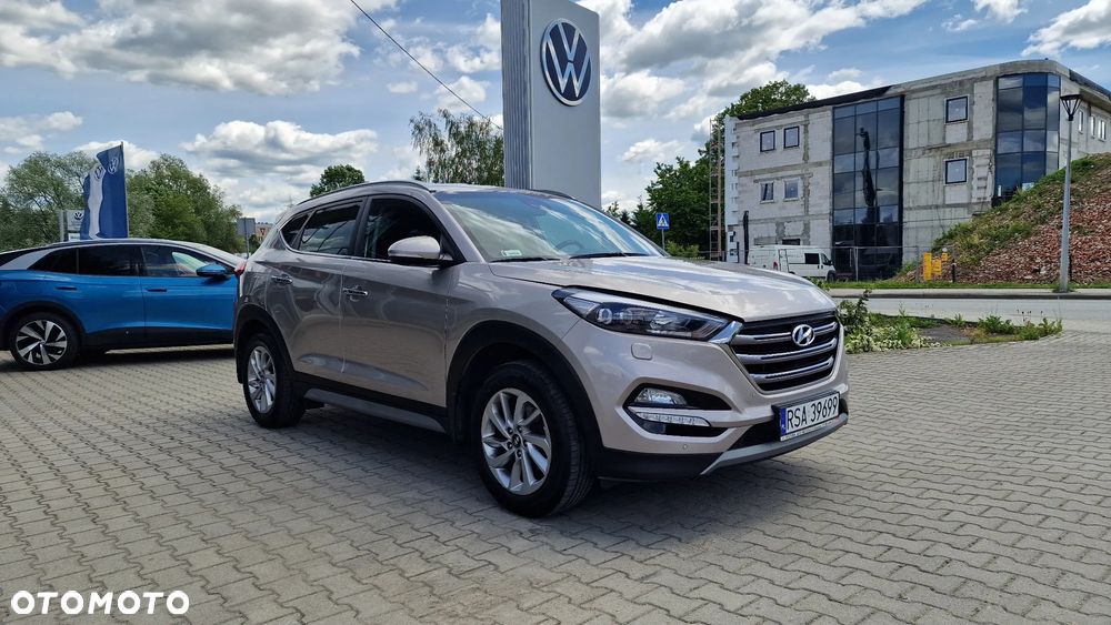 Hyundai Tucson - 11