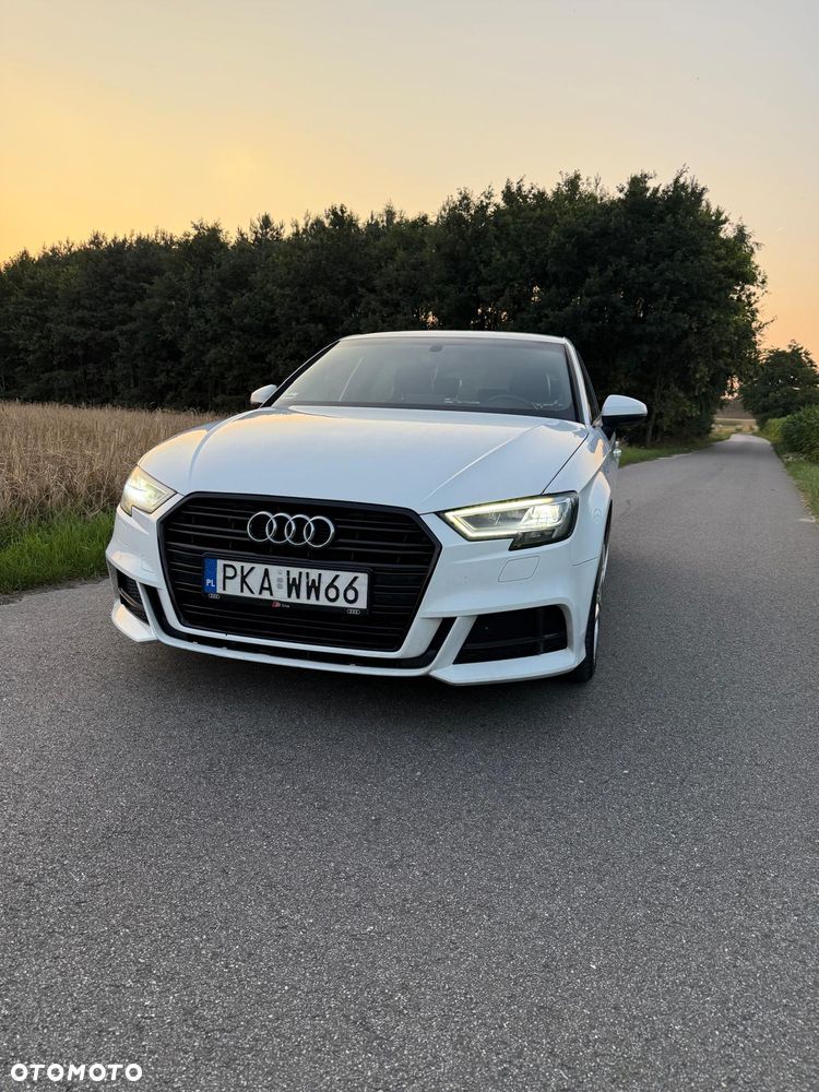 Audi A3 Sportback - 1