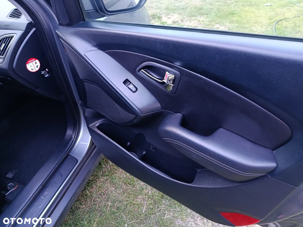 Hyundai ix35 2.0 CRDi Premium 4WD - 9