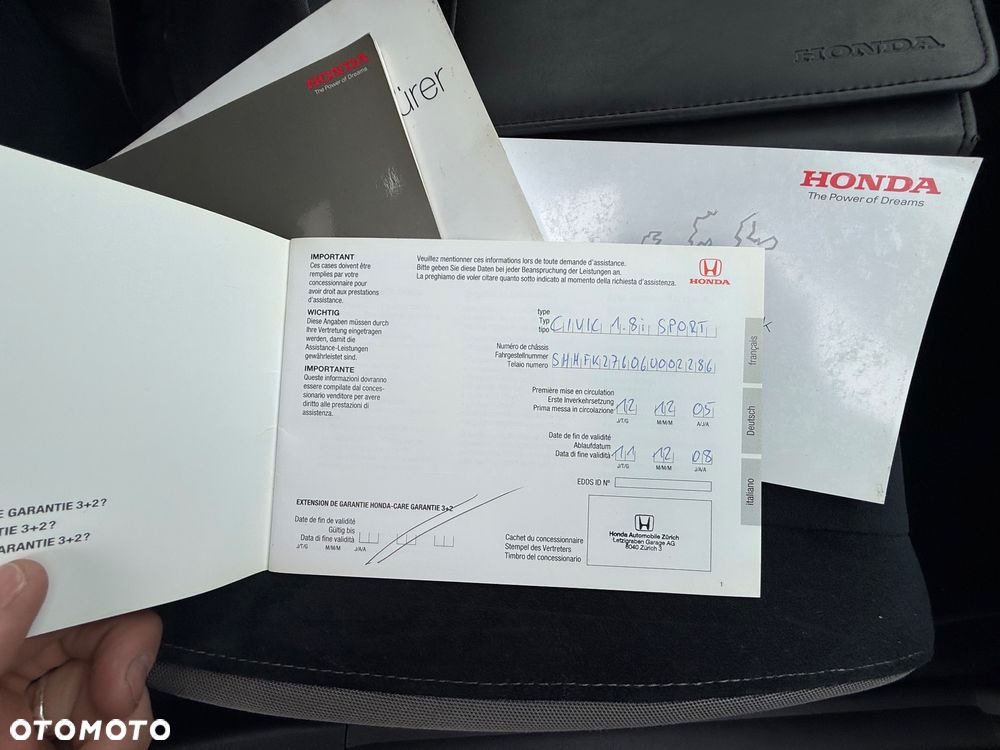 Honda Civic 1.8 Executive - 18