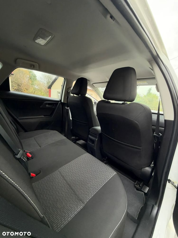 Toyota Auris 1.6 Active - 5