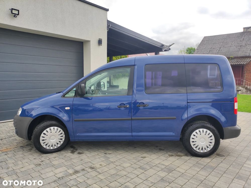 Volkswagen Caddy - 10