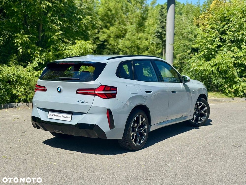 BMW X3 xDrive20 mHEV - 17